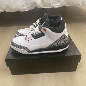 Air Jordan 3 Retro “Infrared 23” Grade School Size 7